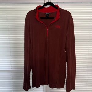 North Face Maroon 1/4 zip pull over
